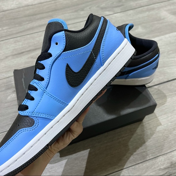 Air Jordan 1 Low New Released - Picture 3 of 8